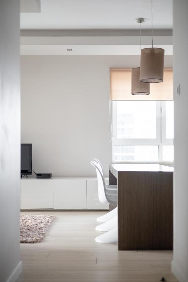 Grzybowska Platinum Apartment Tower A Varsovia Exterior foto