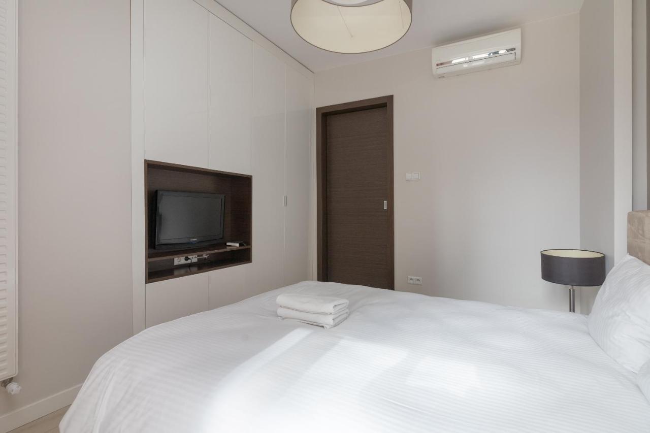 Grzybowska Platinum Apartment Tower A Varsovia Exterior foto